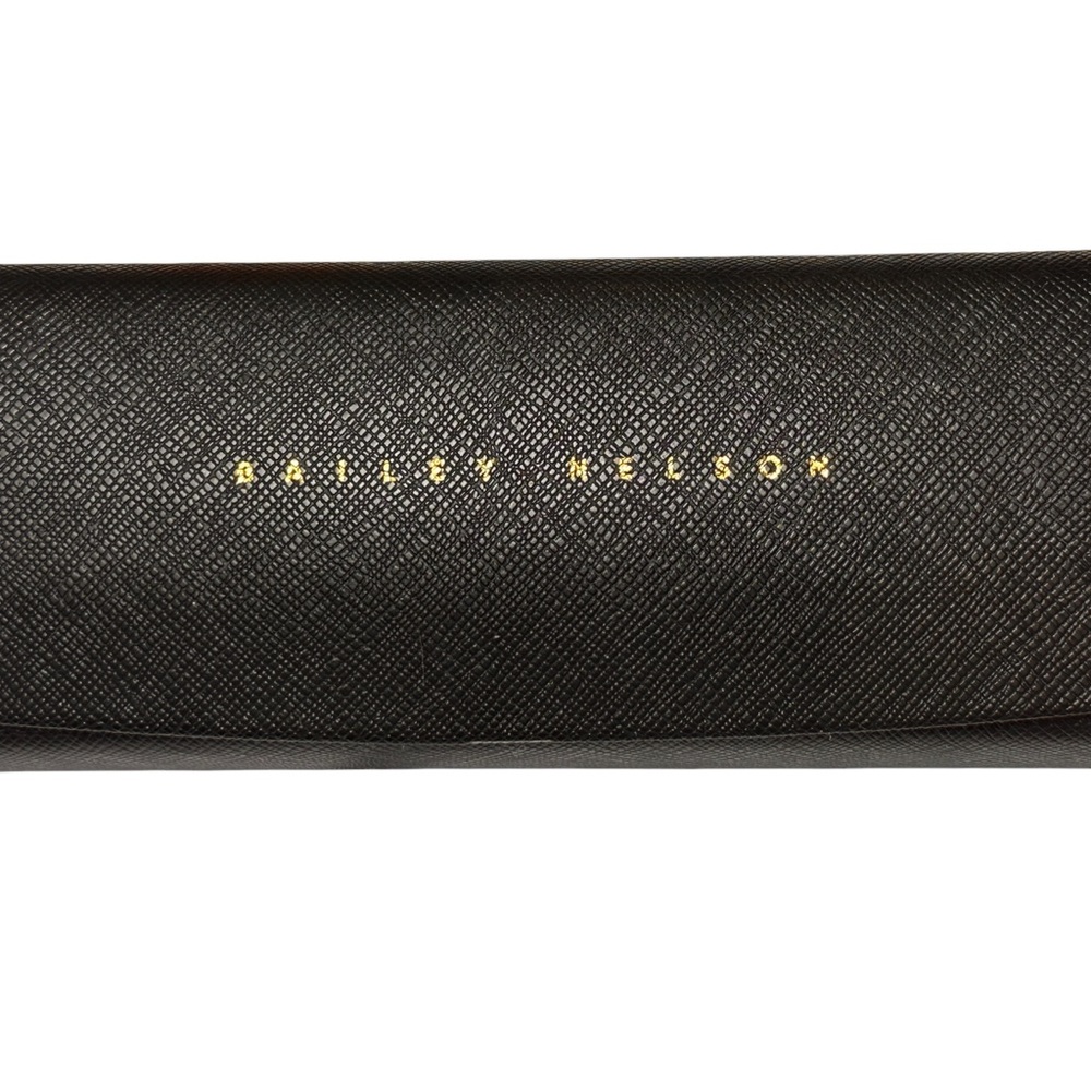 Bailey Nelson Black Texturized Hardshell Eyeglasses Case (EUC)